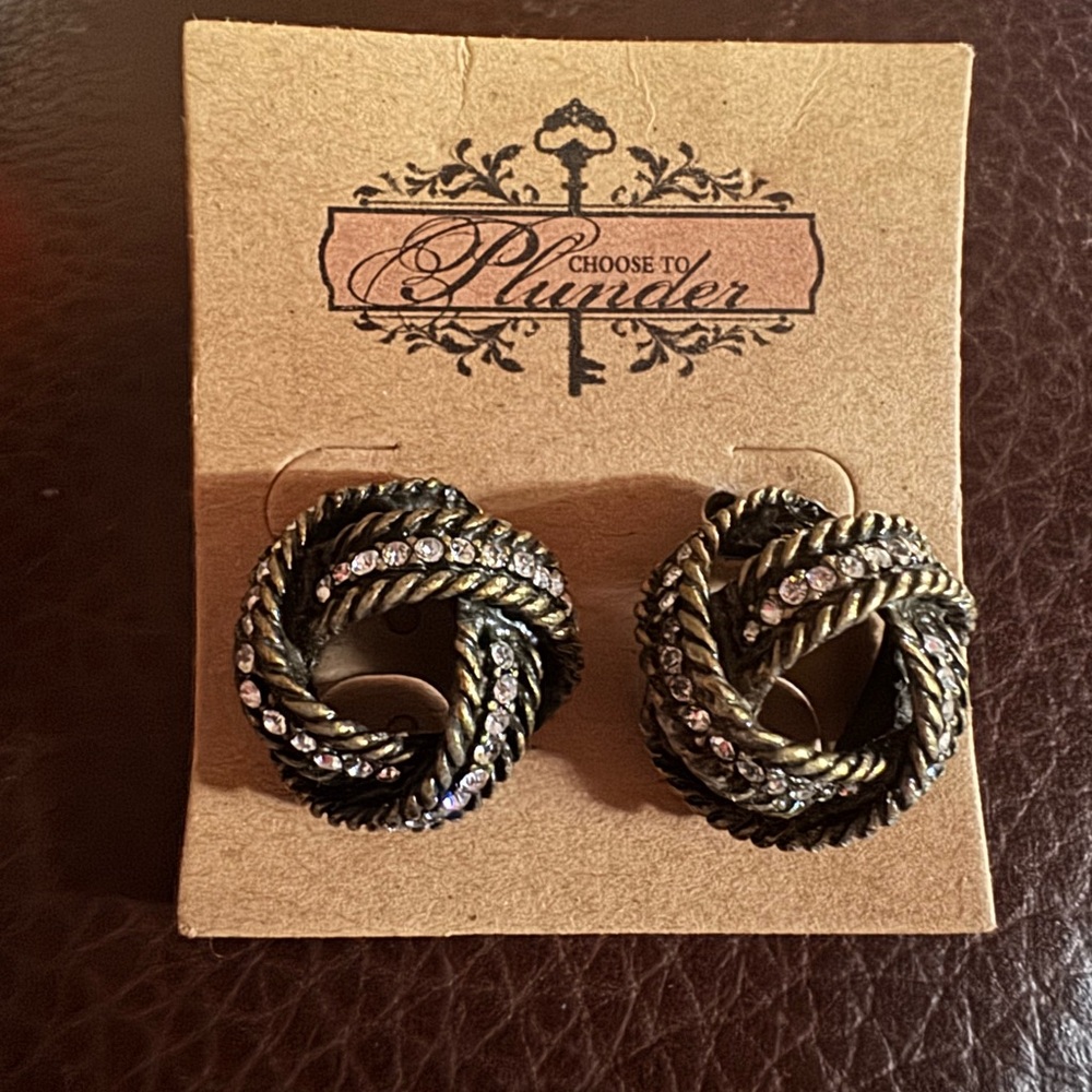 Choose to Plunder Gold and Black Knot earrings . Stunning chunky bold statement.